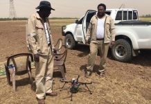 اختراع اول مزارع روبوت طائر في السودان